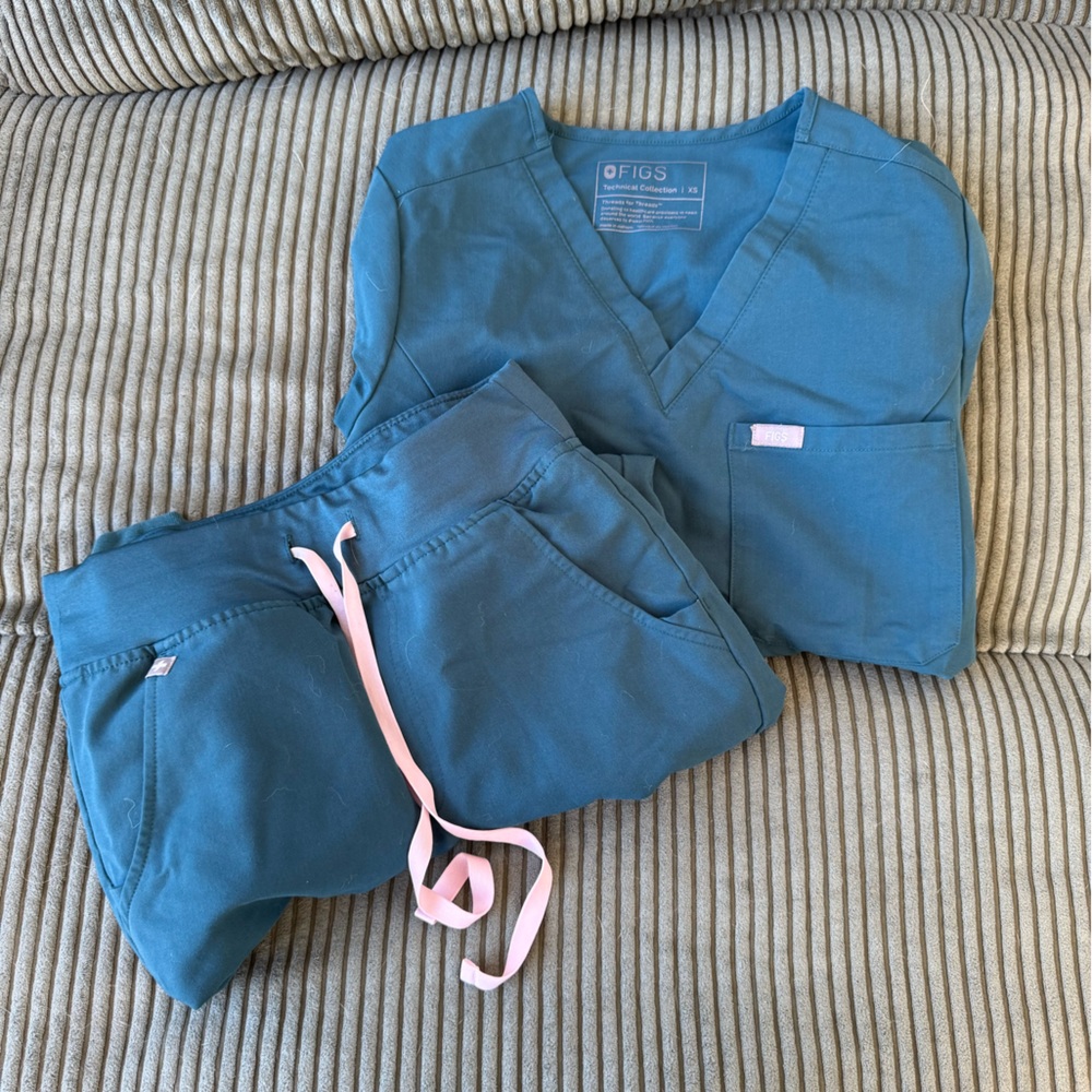 Figs Blue Scrub Set with Pink Ties